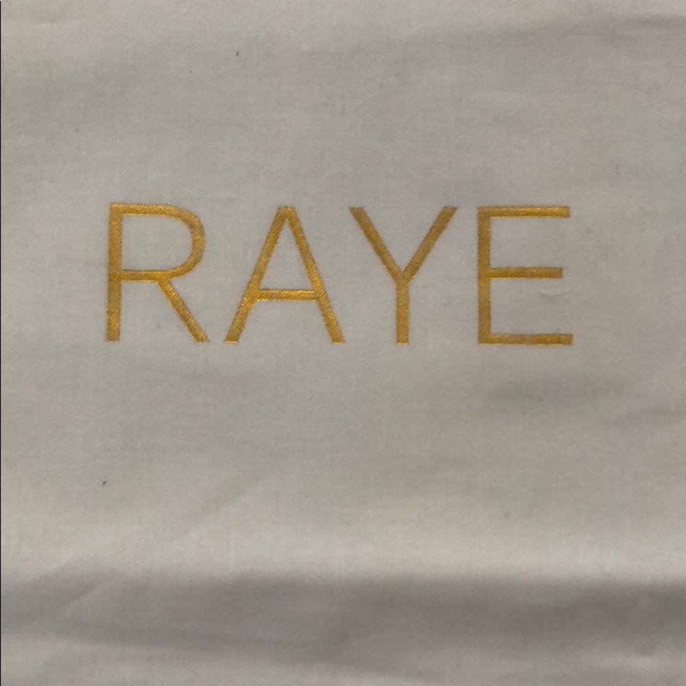 RAYE dust bag